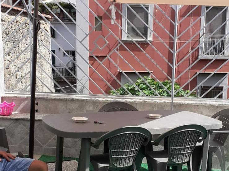 La Dimora Di Rosy Otel Napoli Dış mekan fotoğraf