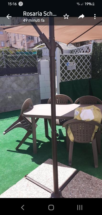 La Dimora Di Rosy Otel Napoli Dış mekan fotoğraf